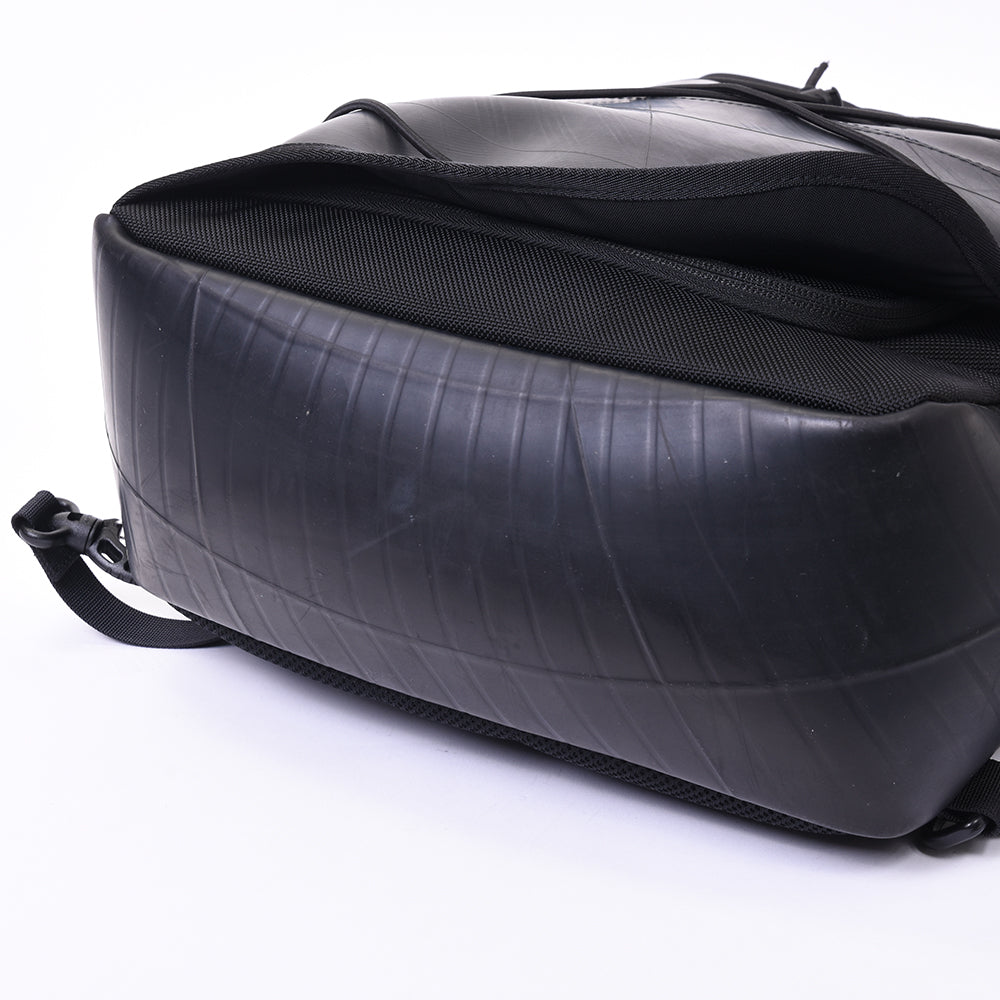 2025/7/25掲載 CUBE BACKPACK-R201【SEAL公式リユース】