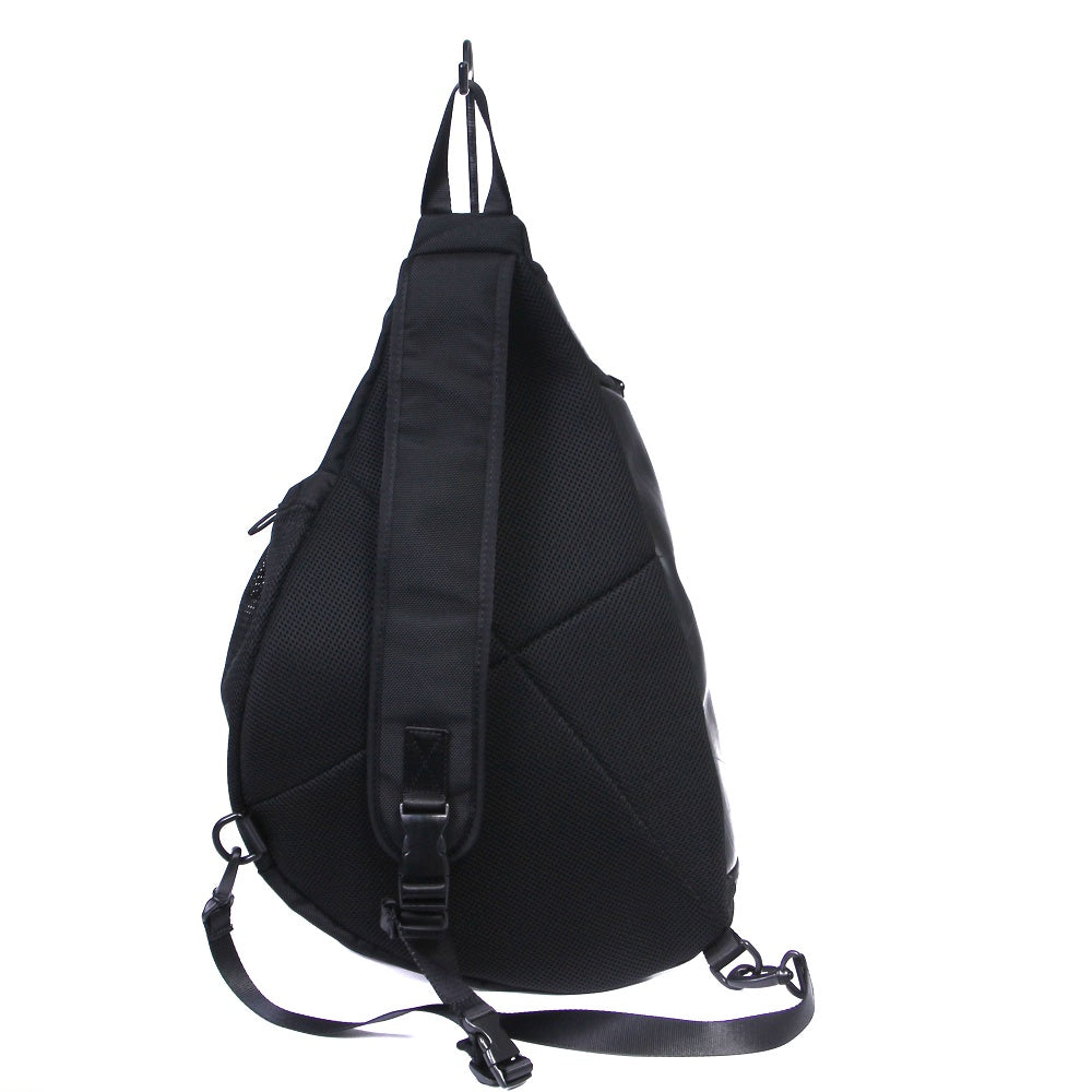 ワンショルダーバッグ TRIANGLE PRO-ブラック-1158【アウトレット製品】
