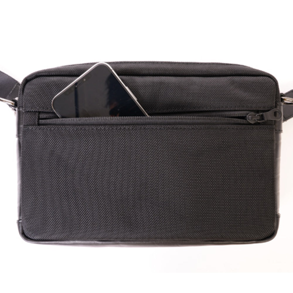 トラベルショルダーウォレット -ブラック -2061【アウトレット製品】