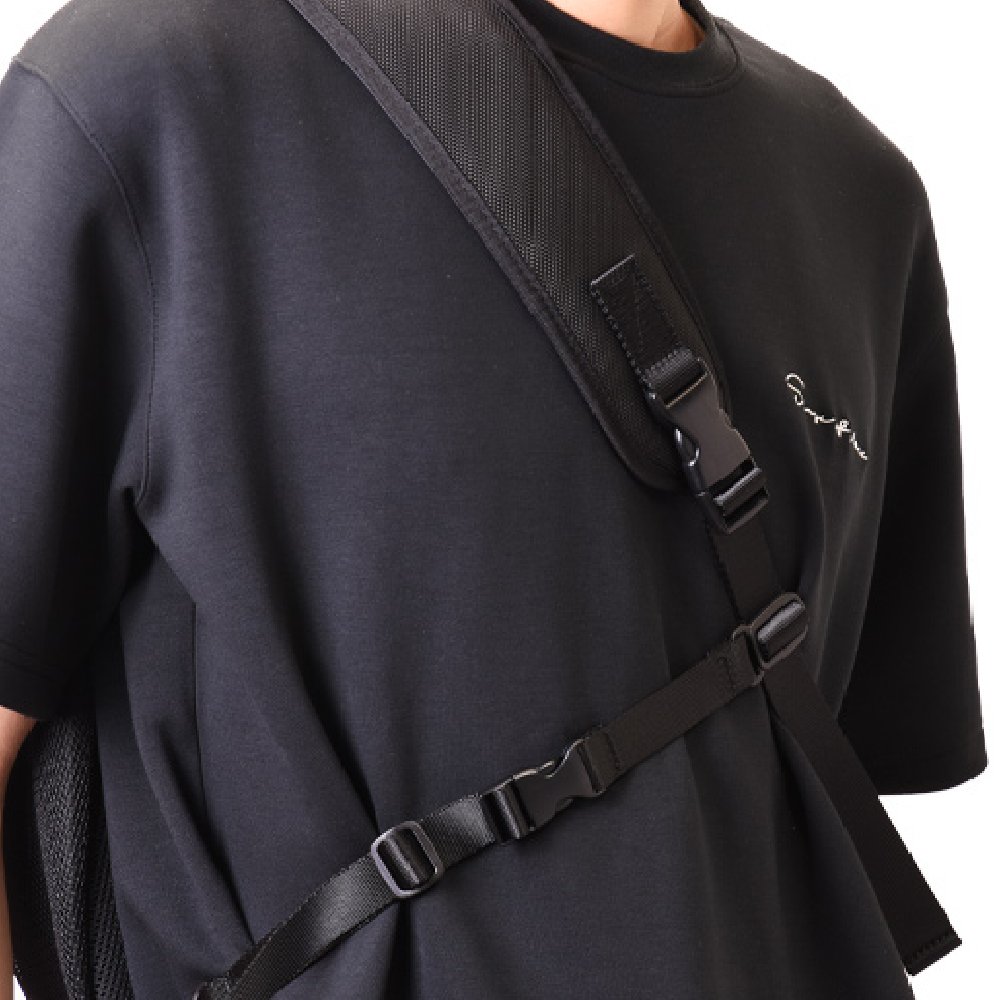 ワンショルダーバッグ TRIANGLE PRO-ブラック-1170【アウトレット製品】