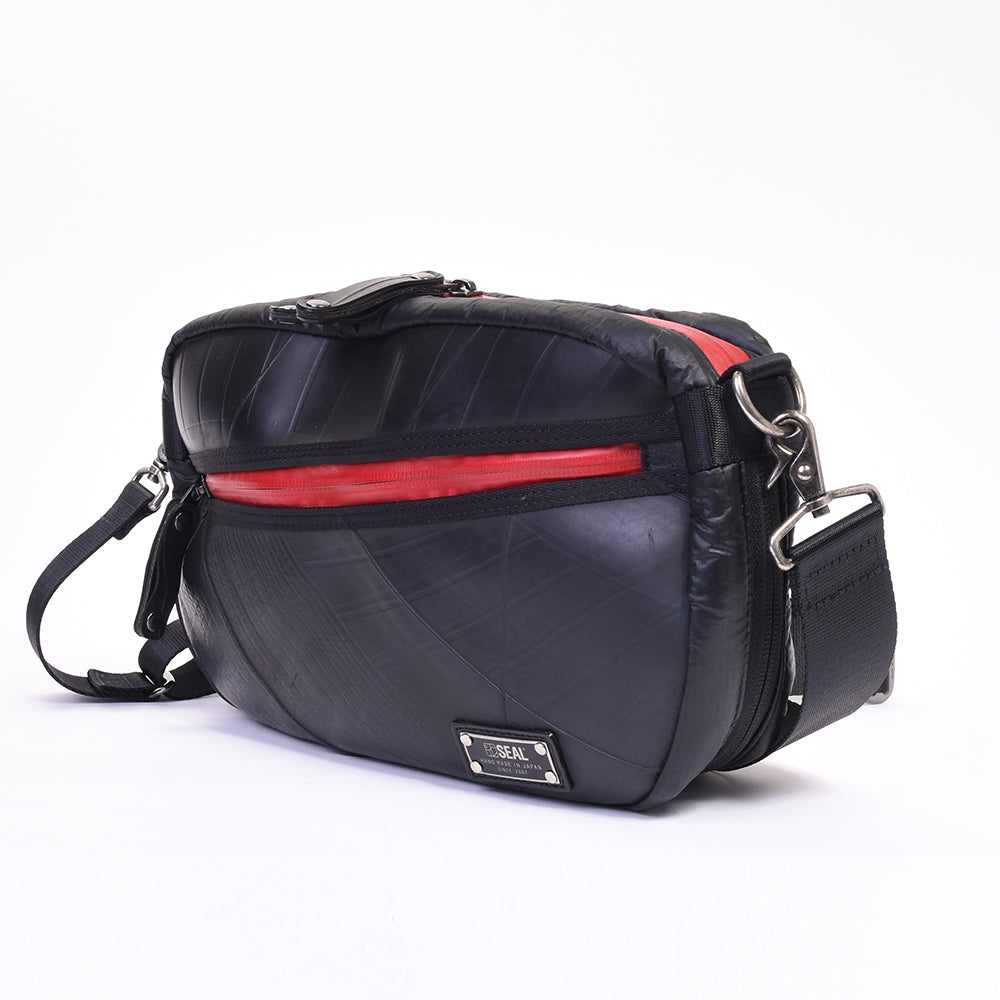 2025/11/14掲載　藤倉航装コラボ／ショルダーバッグ エクスパンダブル Air Model-R318【SEAL公式リユース】