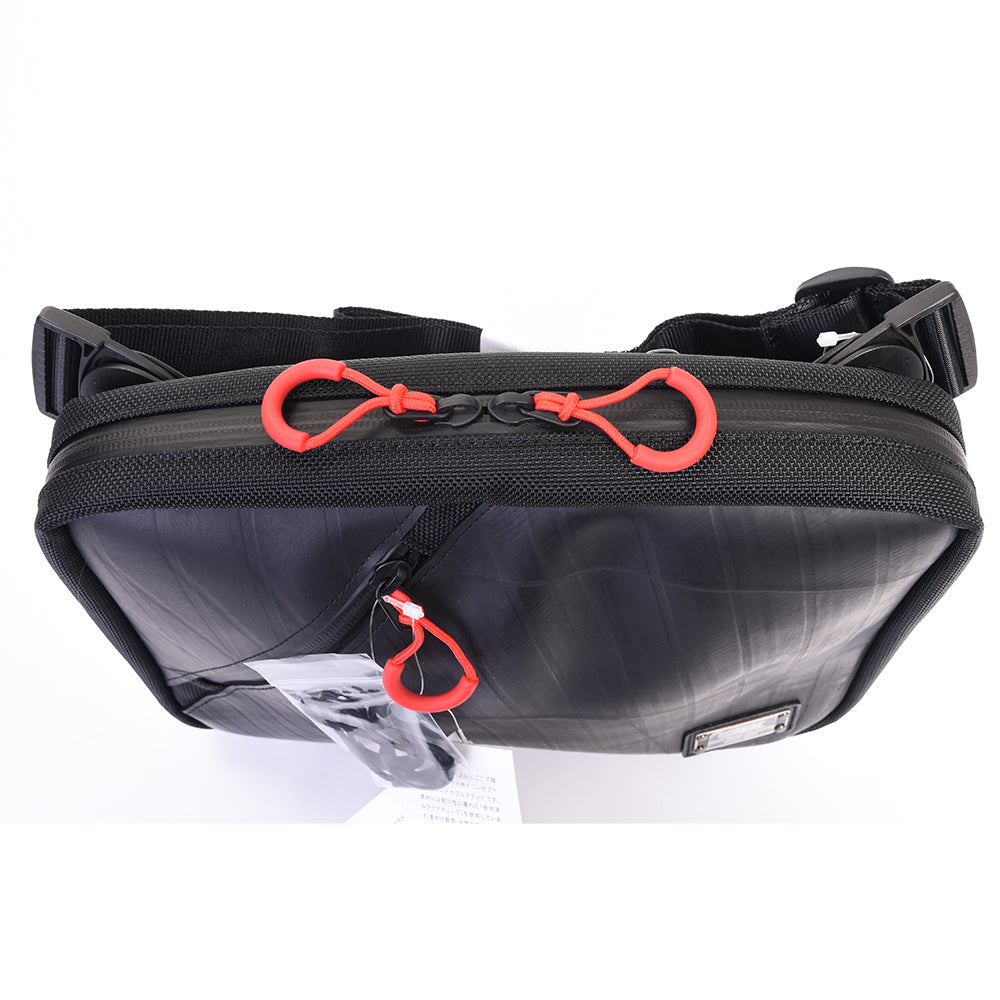 2025/11/14掲載　オーガナイザーショルダーバッグ MAX-R326【SEAL公式リユース】