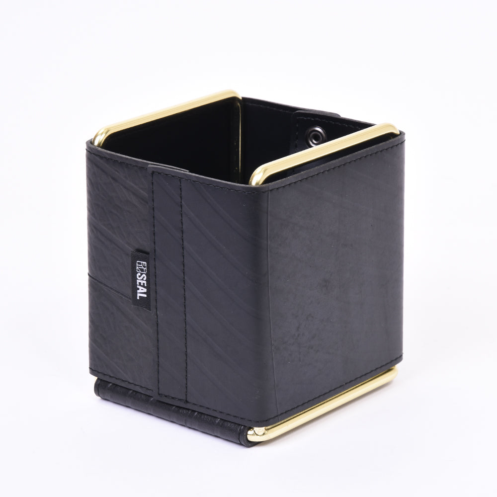 初回数量限定-SEALの小さな家具「TUBE metal stand」【表参道限定モデル】