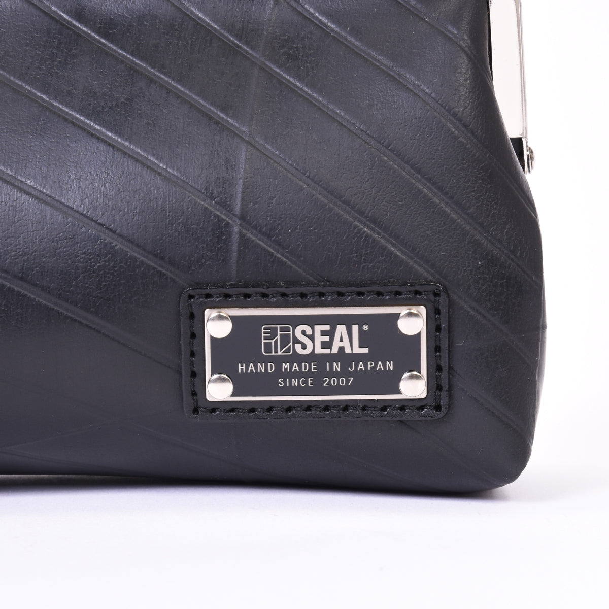 数量限定/がま口ポーチ【表参道限定アイテム】 – SEAL OMOTESANDO STORE