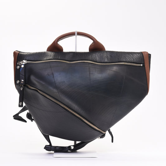 ワンショルダーバッグ TRIANGLE LARGE new model-2031【アウトレット製品】