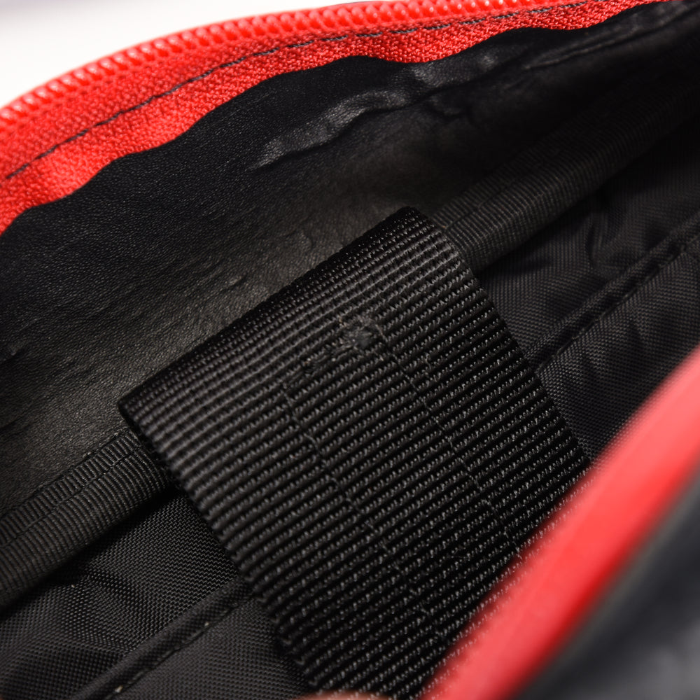 ワンショルダーバッグ TRIANGLE LARGE new model-2040【アウトレット製品】