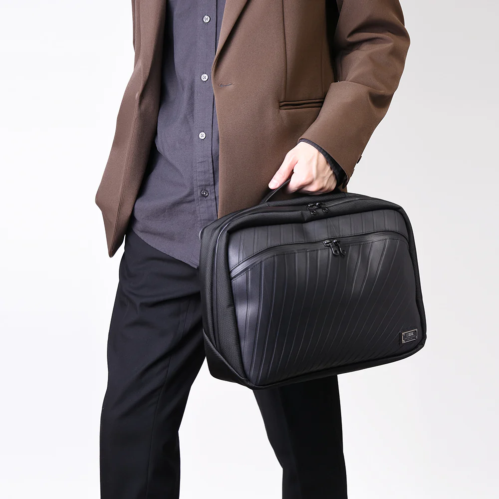 【予約販売】店舗限定/Multi-gear shoulder bag 数量限定生産【表参道限定モデル】