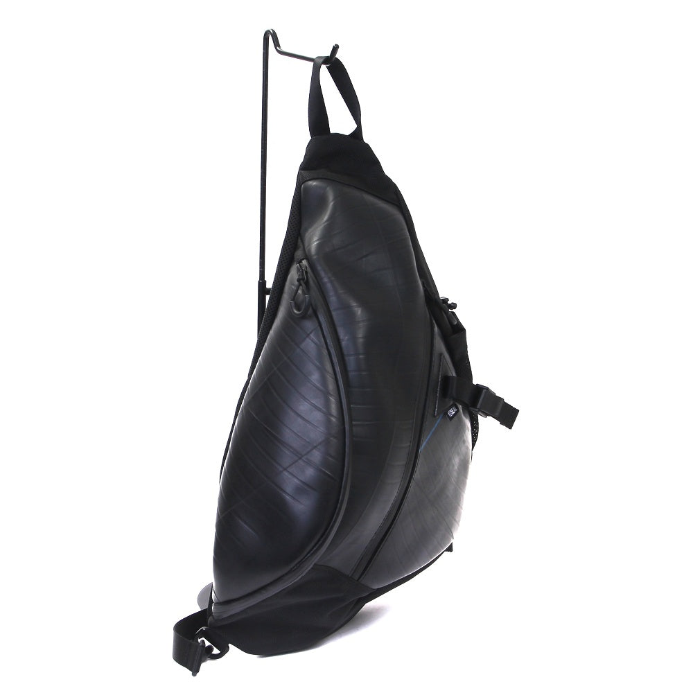 ワンショルダーバッグ TRIANGLE PRO-ブラック-1170【アウトレット製品】