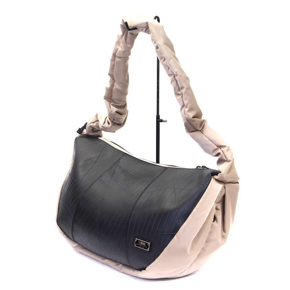 シャーリングショルダーバッグ-ラテ-1173【アウトレット製品】