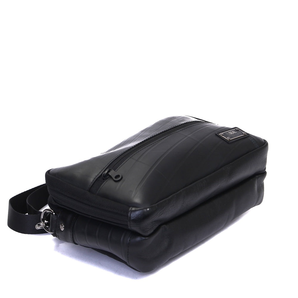 トラベルショルダーウォレット -ブラック -2061【アウトレット製品】