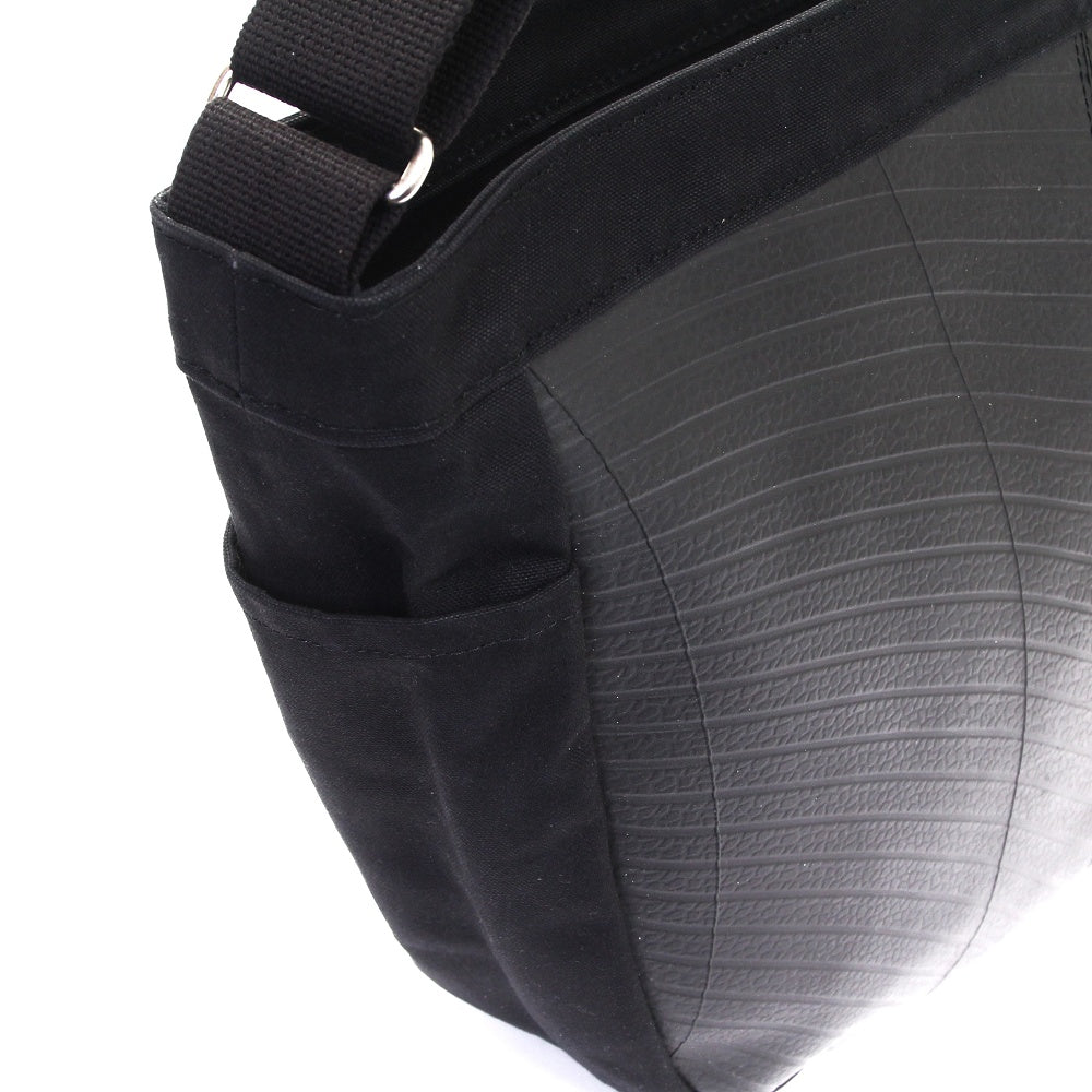 サンプル製品-ハーフムーンショルダーバッグ-2054【アウトレット製品】