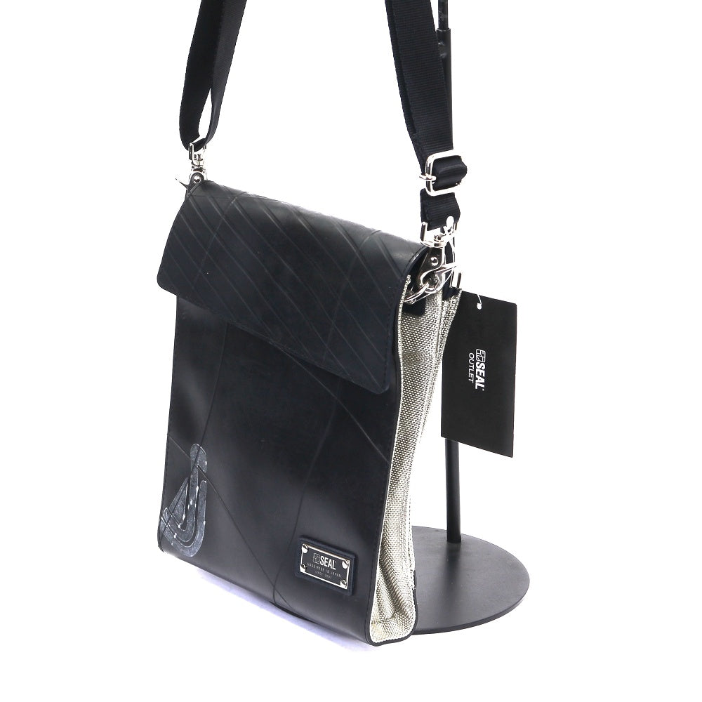 キスロックスクエアショルダーバッグ-2073【アウトレット製品】