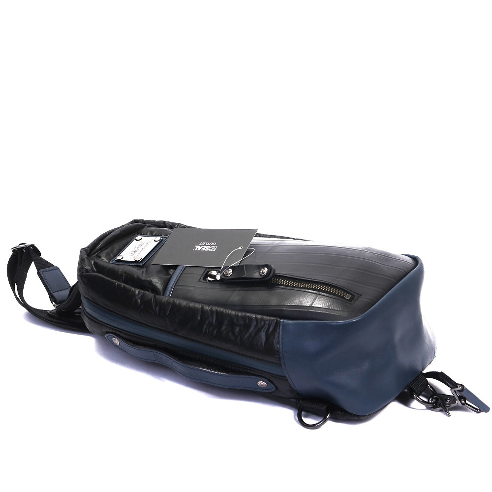 藤倉航装コラボ/ボディバッグ-ネイビー-2075【アウトレット製品】