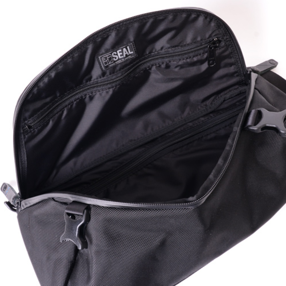 ワンショルダーバッグ エクスパンダブル Lite-ブラック-2071【アウトレット製品】