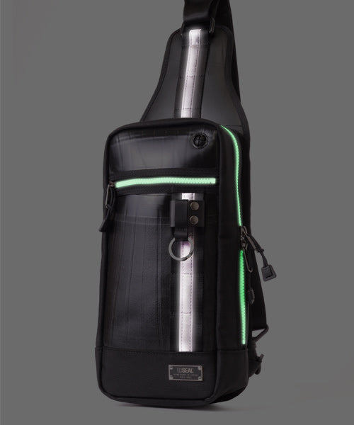 ワンショルダーボディバッグ ナイトライドモデル-2008【アウトレット製品】