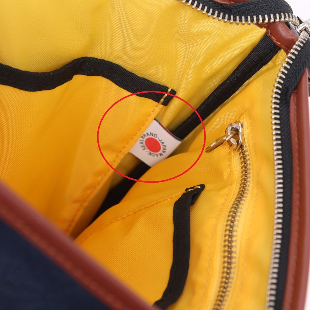 キルティングクラッチバッグ-ネイビー-1180【アウトレット製品】